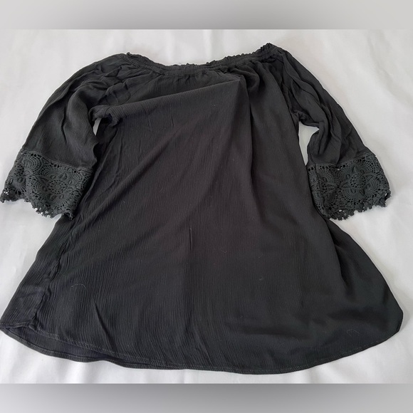 CHELSEA & THEODORE Black Cotton/Rayon Tunic/Blouse /Top Wm's Sz. Med. - Picture 6 of 8